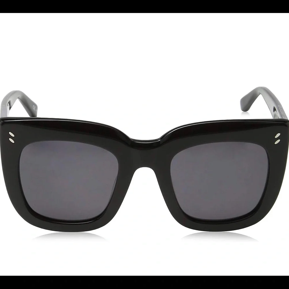 STELLA McCARTNEY SC 0033 S-001 BLACK SMOKE SUNGLASSES - Picture 2 of 12